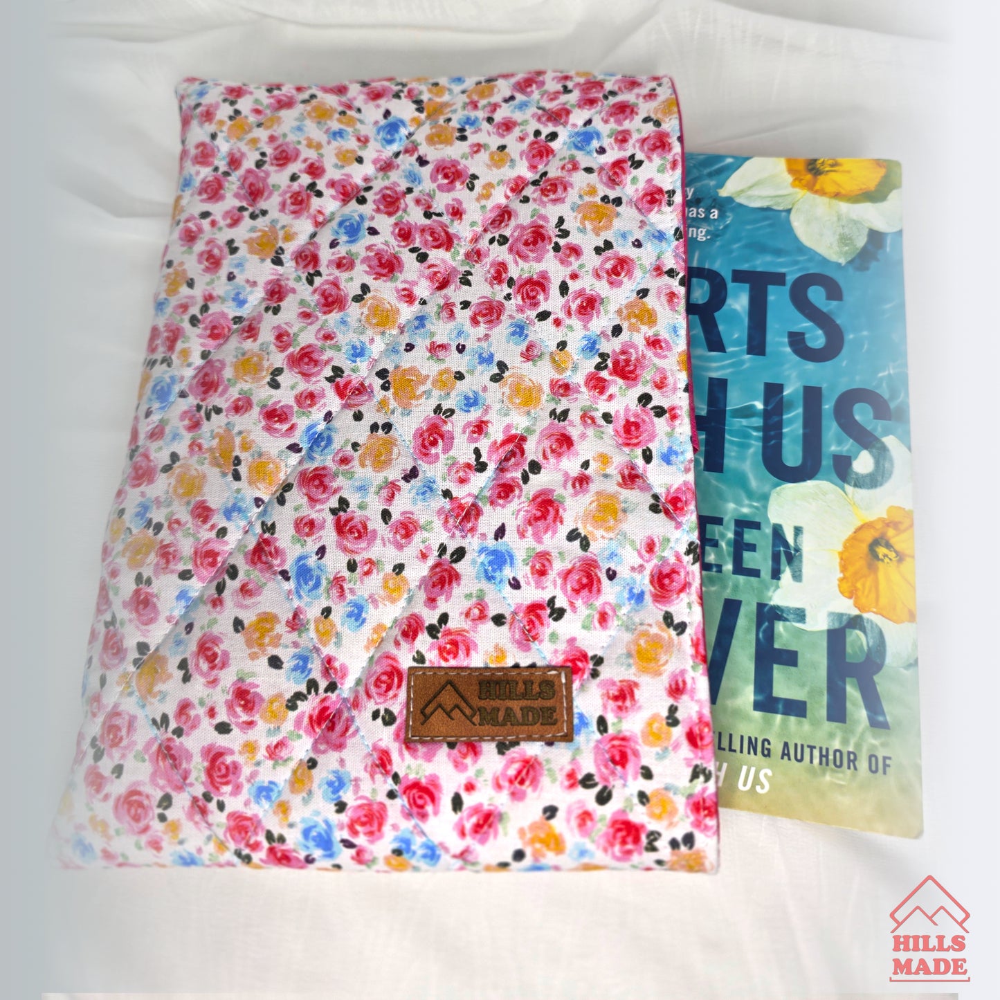 Quilted Bow Book Sleeve - Rosie